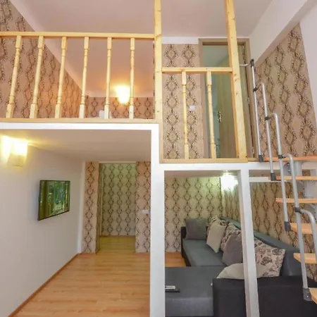 Appartement Experience Old Town Charm At Covaci 3br Boekarest