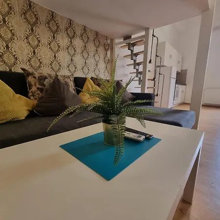 Experience Old Town Charm At Covaci 3br * Boekarest