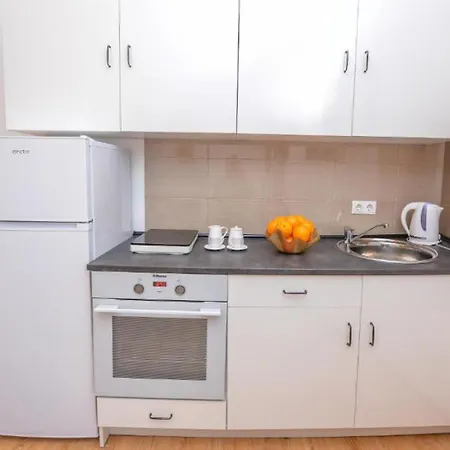 Appartement Experience Old Town Charm At Covaci 3br Boekarest