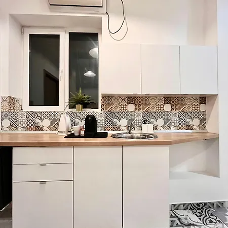 Experience Old Town Charm At Covaci 3br Appartement