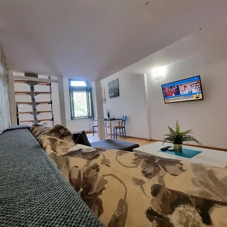 דירה Experience Old Town Charm At Covaci 3br *