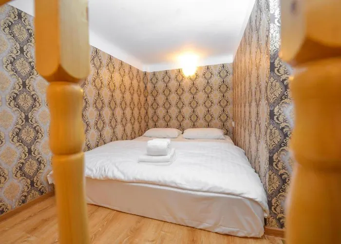 Experience Old Town Charm At Covaci 3br *