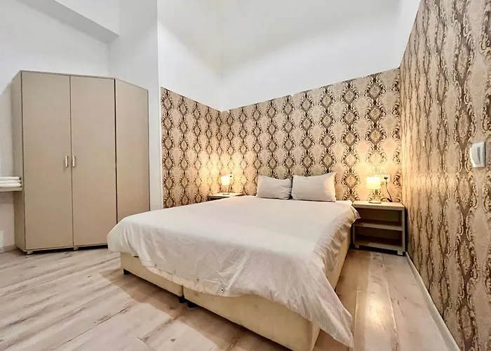 Experience Old Town Charm At Covaci 3br *