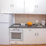 アパート Experience Old Town Charm At Covaci 3br ブカレスト