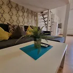 Experience Old Town Charm At Covaci 3br * ブカレスト