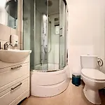 Experience Old Town Charm At Covaci 3br アパート